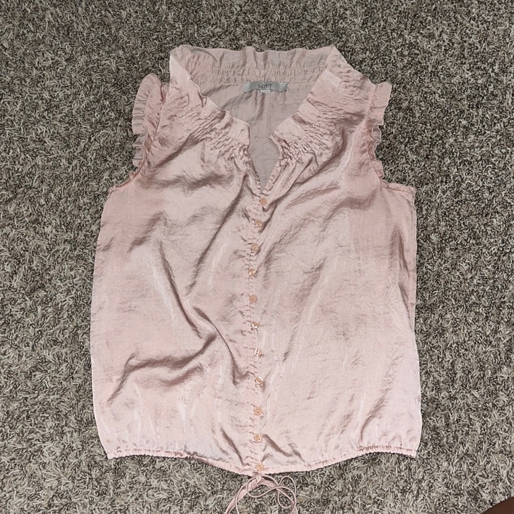 LOFT blush sleeveless top